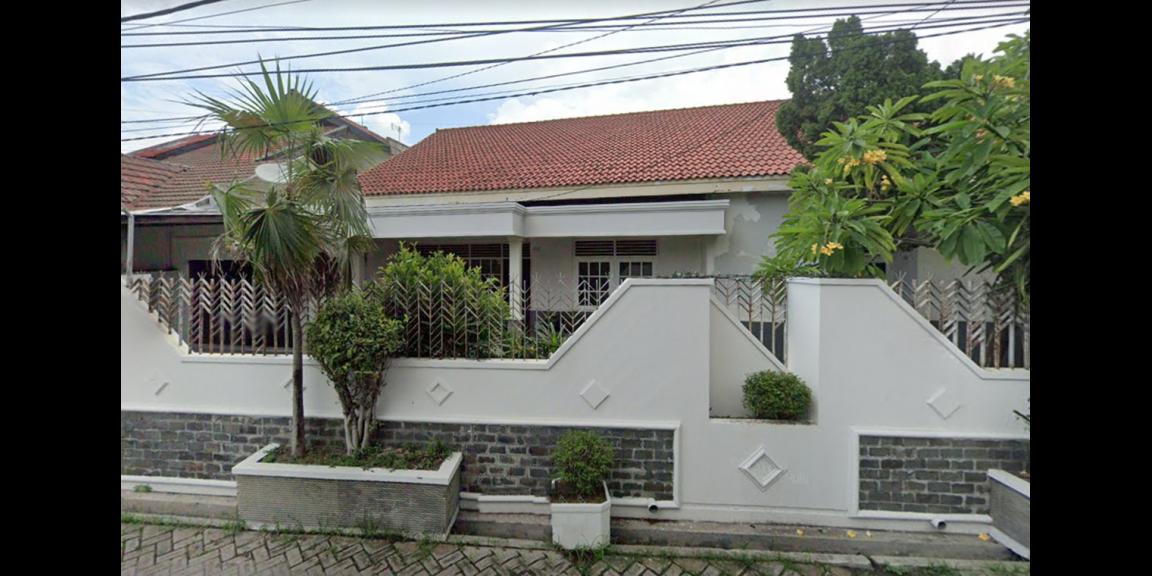 Jual Rumah Luas Siap Huni di Jalan Karang Asem Kota Surabaya Jual Rumah Luas Siap Huni di Jalan Karang Asem Kota Surabaya