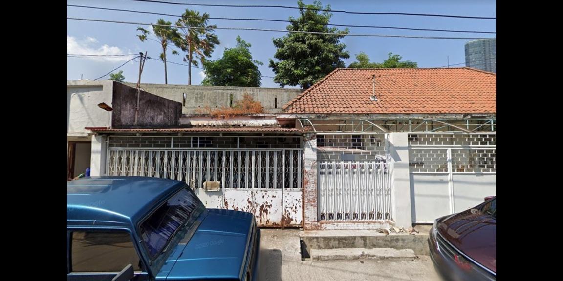 Jual Rumah Sangat Strategis di Jalan Gondosuli Kota Surabaya Jual Rumah Sangat Strategis di Jalan Gondosuli Kota Surabaya