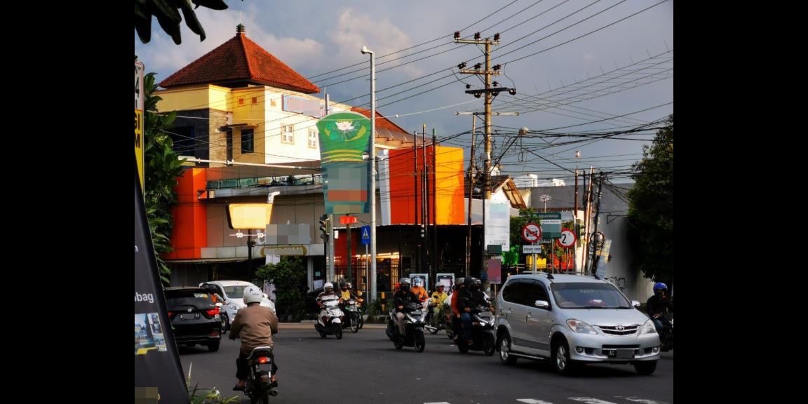 Jual Ruko atau Tempat Usaha di Raya Ahmad Dahlan Kediri Jual Ruko atau Tempat Usaha di Raya Ahmad Dahlan Kediri