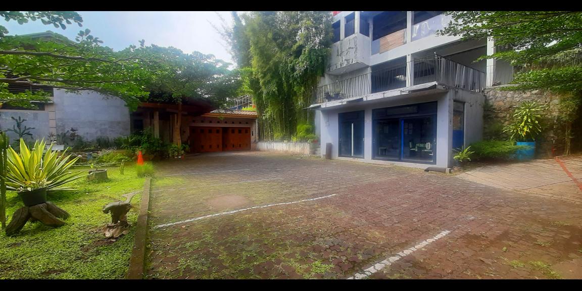 RUMAH HITUNG TANAH MAIN ROAD BUKIT PAKAR TIMUR DAGO BANDUNG RUMAH HITUNG TANAH MAIN ROAD BUKIT PAKAR TIMUR DAGO BANDUNG