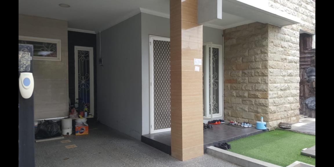 Rumah Bagus Kawasan Perumahan Nirwana Eksekutif Kota Surabaya Rumah Bagus Kawasan Perumahan Nirwana Eksekutif Kota Surabaya