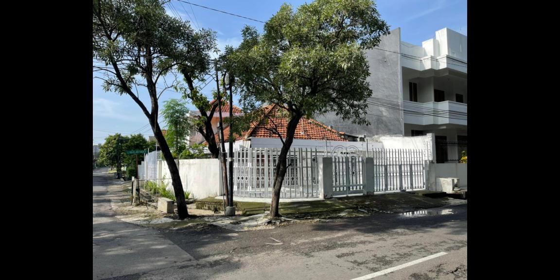 Rumah Strategis di kawasan Ngagel Jaya Utara Kota Surabaya Rumah Strategis di kawasan Ngagel Jaya Utara Kota Surabaya