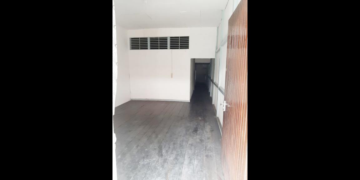 Rumah Setia Budi, Gg. 5, Pontianak, Kalimantan Barat Rumah Setia Budi, Gg. 5, Pontianak, Kalimantan Barat