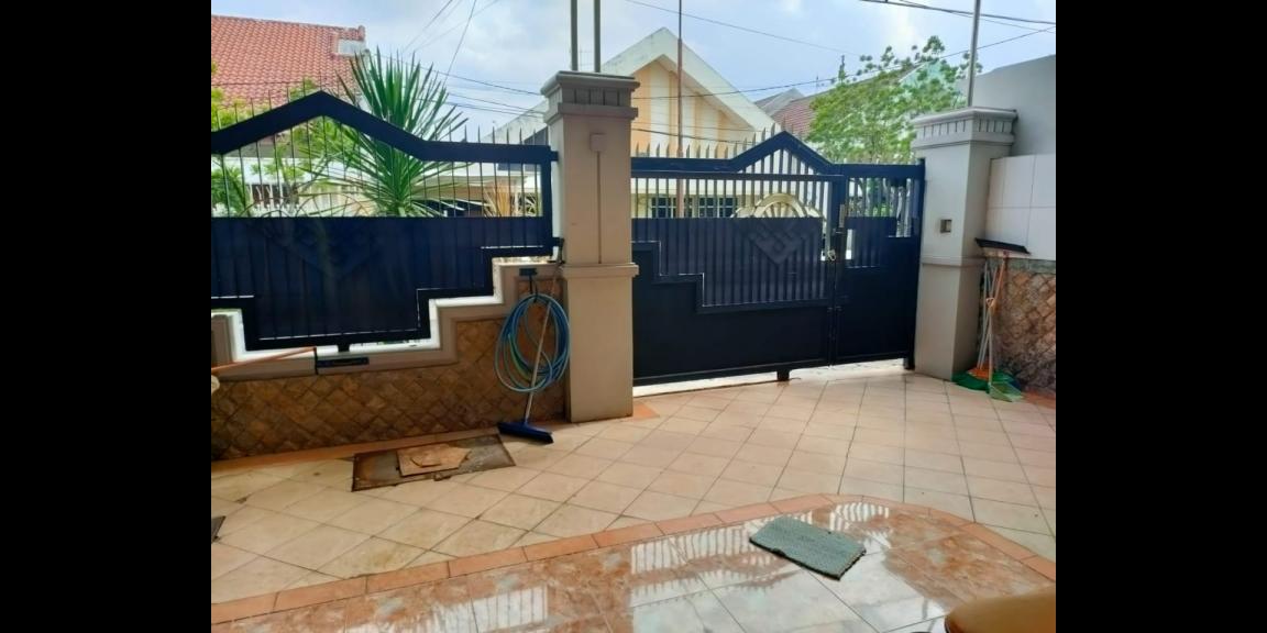Jual Rumah Mewah daerah Kertajaya Indah Timur Surabaya Jual Rumah Mewah daerah Kertajaya Indah Timur Surabaya