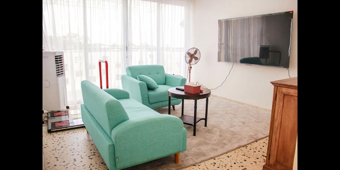 RUMAH MODERN BEACH HOUSE DENGAN SWIMMING POOL DI RESORT DAGO PAKAR BANDUNG RUMAH MODERN BEACH HOUSE DENGAN SWIMMING POOL DI RESORT DAGO PAKAR BANDUNG