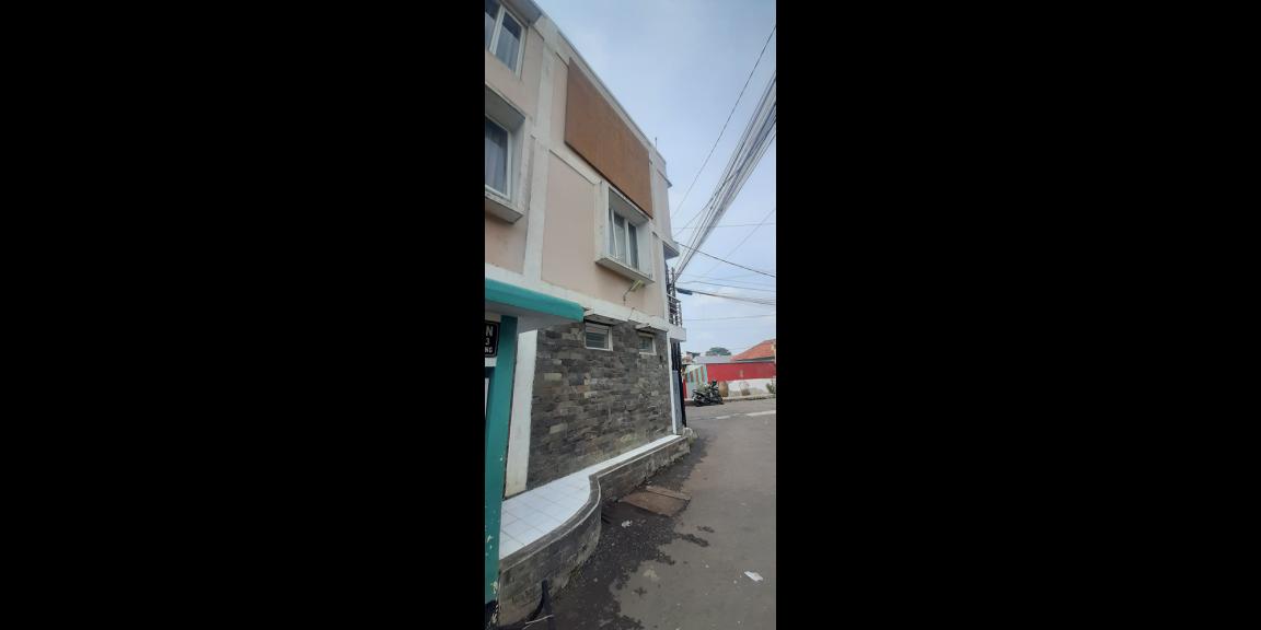 RUMAH MINIMALIS VIEW KOTA BANDUNG DI CISITU DAGO RUMAH MINIMALIS VIEW KOTA BANDUNG DI CISITU DAGO