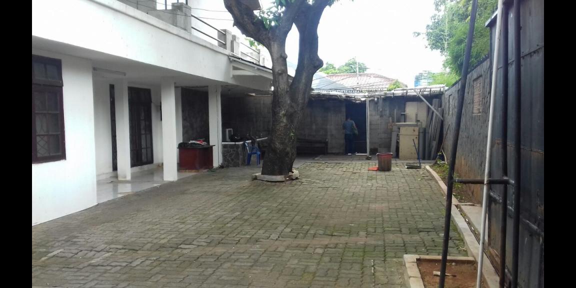 Jual Rumah Tua Masih Bagus Kawasan Kemang Jakarta Selatan Jual Rumah Tua Masih Bagus Kawasan Kemang Jakarta Selatan