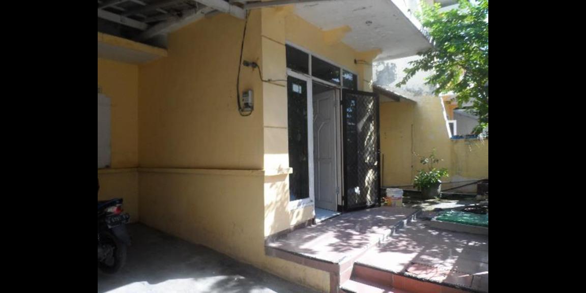 Jual Rumah 2 Lantai di Lebak Indah Mas Kota Surabaya Jual Rumah 2 Lantai di Lebak Indah Mas Kota Surabaya