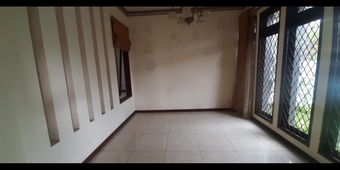 RUMAH DUA LANTAI GAYA KONTEMPORER SIAP HUNI DI DAGO ASRI KOTA BANDUNG RUMAH DUA LANTAI GAYA KONTEMPORER SIAP HUNI DI DAGO ASRI KOTA BANDUNG