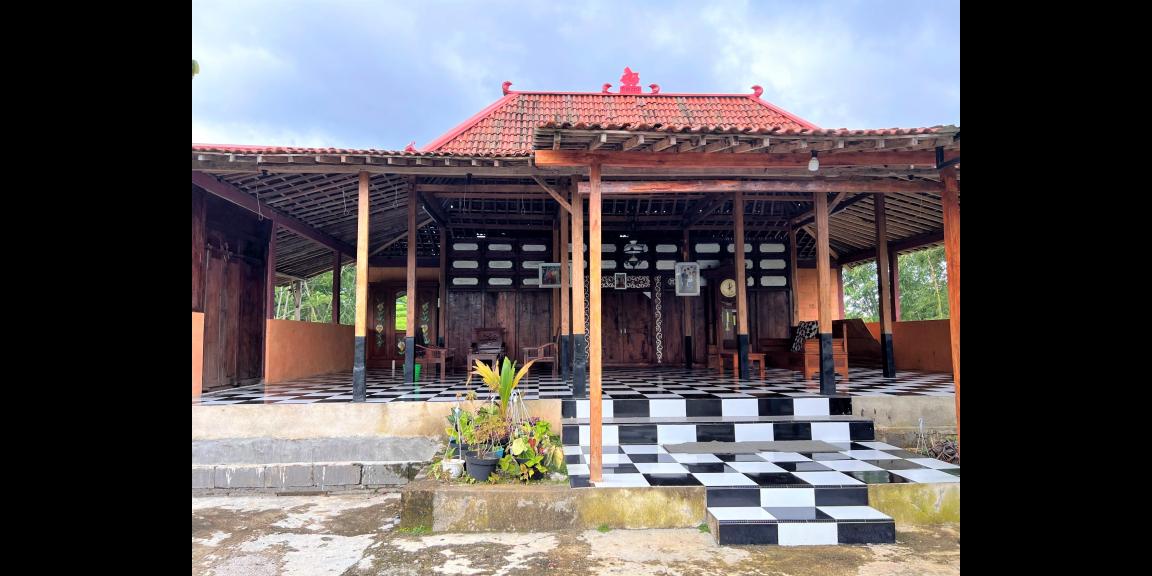 Dijual Rumah Joglo Mojogedang Karanganyar Dijual Rumah Joglo Mojogedang Karanganyar