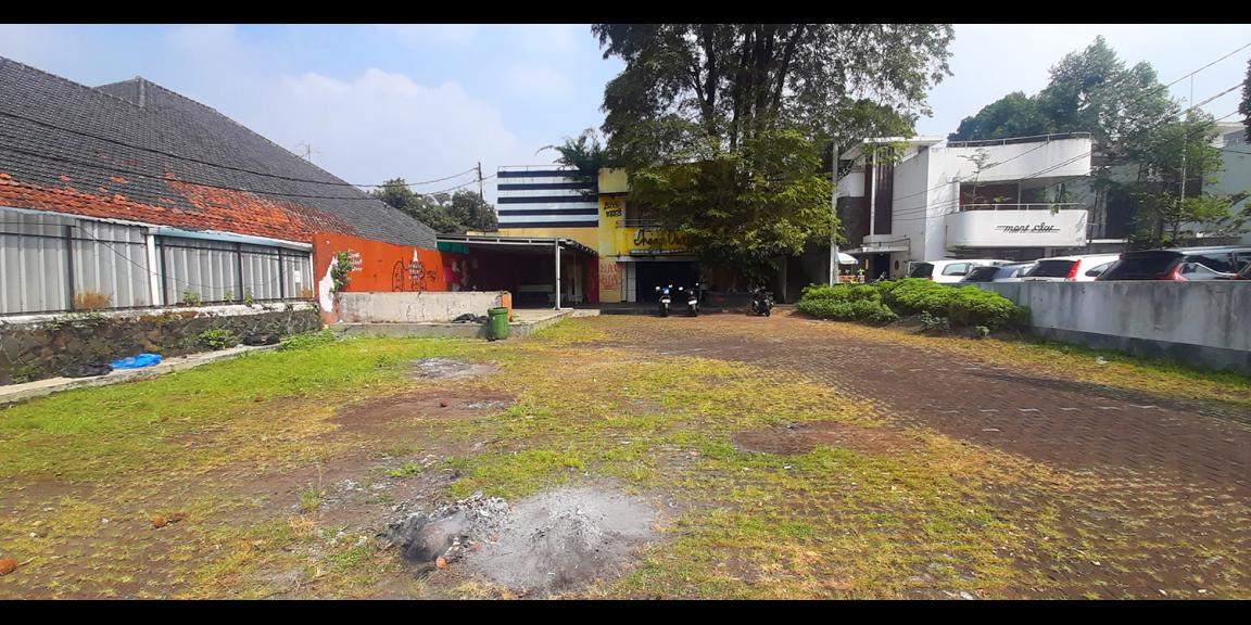 RUMAH HITUNG TANAH MAIN ROAD DAGO (IR.H. DJUANDA) BANDUNG RUMAH HITUNG TANAH MAIN ROAD DAGO (IR.H. DJUANDA) BANDUNG