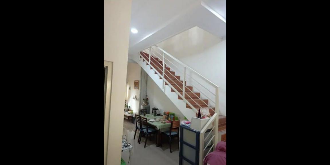 Jual Rumah Siap Huni di Raya Darmo Baru Barat Surabaya Jual Rumah Siap Huni di Raya Darmo Baru Barat Surabaya