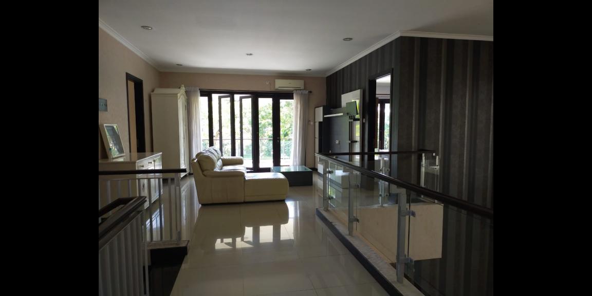 Jual Rumah Minimalis Blok Favorit di Graha Family Surabaya Jual Rumah Minimalis Blok Favorit di Graha Family Surabaya