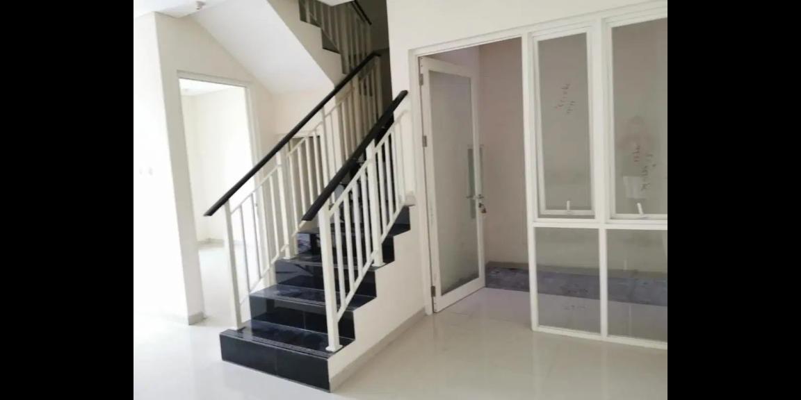 Jual Rumah Baru Dekat ITS di Pakuwon City Daerah Suvadiva Jual Rumah Baru Dekat ITS di Pakuwon City Daerah Suvadiva