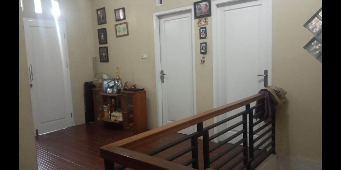 Rumah Ciledug dekat CBD Ciledug dan Halte Busway Rumah Ciledug dekat CBD Ciledug dan Halte Busway