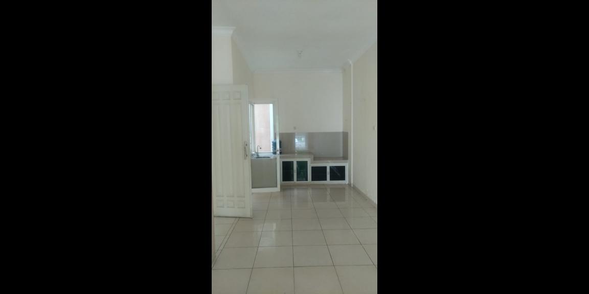 Jual Rumah Minimalis Bagus di Perumahan Puri Mas Gunung Anyar Jual Rumah Minimalis Bagus di Perumahan Puri Mas Gunung Anyar