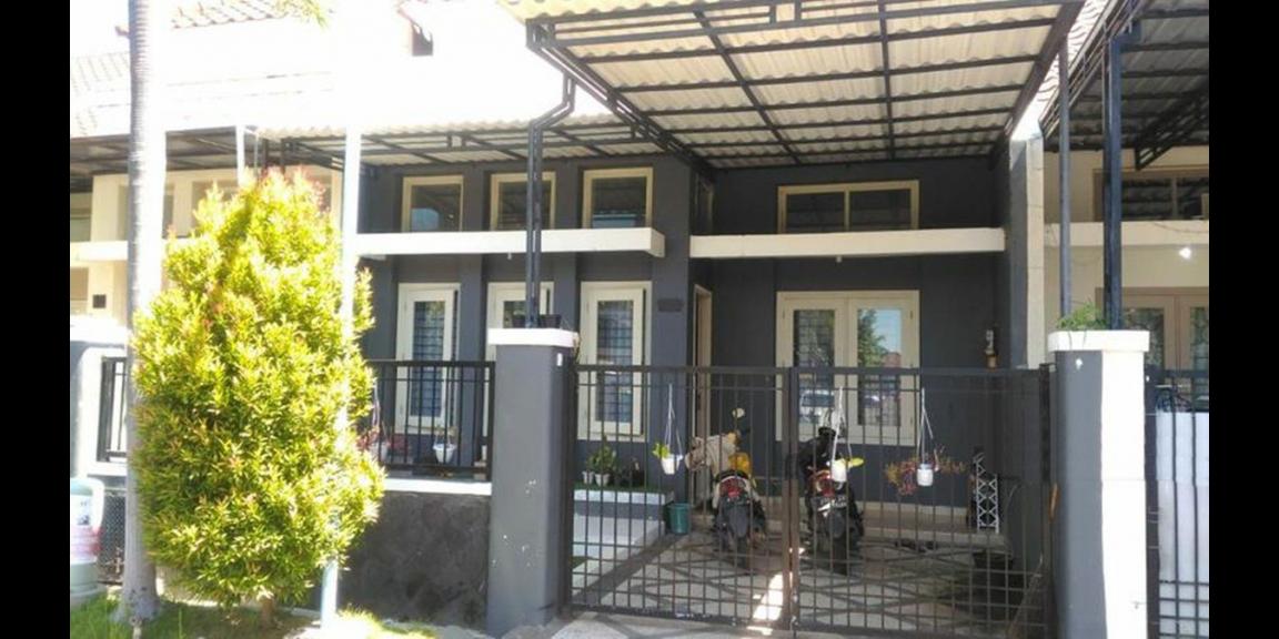 Jual Rumah Murah Siap Huni di Central Park Gunung Anyar Jual Rumah Murah Siap Huni di Central Park Gunung Anyar