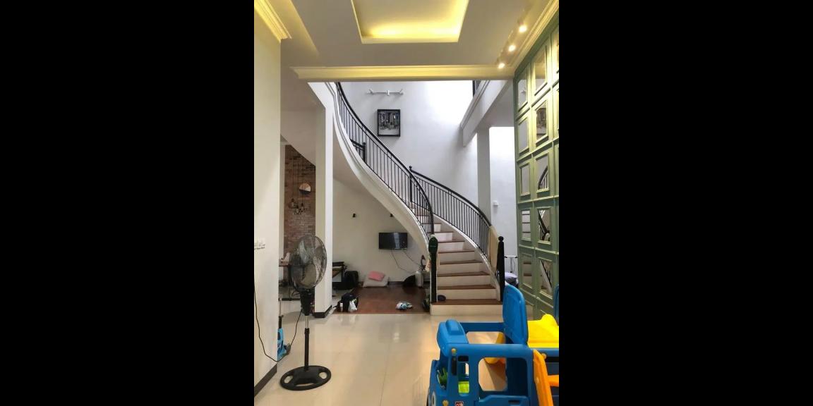 Jual Rumah Mewah di Wisma Kedung Asem Indah Surabaya Jual Rumah Mewah di Wisma Kedung Asem Indah Surabaya