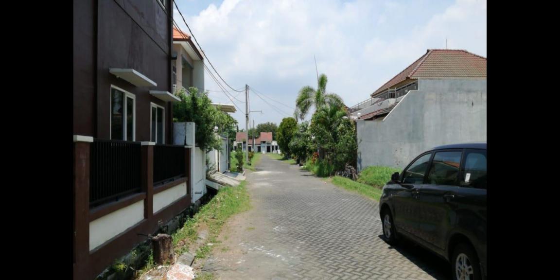 Rumah Kosong Murah Kawasan Perumahan Pallazo Park Sidoarjo Rumah Kosong Murah Kawasan Perumahan Pallazo Park Sidoarjo