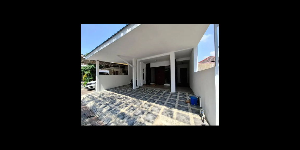 Dijual Rumah Siap Huni Di Perumahan Elite THE GAYUNGSARI Surabaya Selatan Dijual Rumah Siap Huni Di Perumahan Elite THE GAYUNGSARI Surabaya Selatan