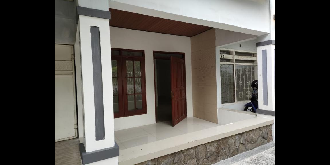 Rumah Murah Bagus di Rungkut Asri Utara daerah Rungkut Rumah Murah Bagus di Rungkut Asri Utara daerah Rungkut