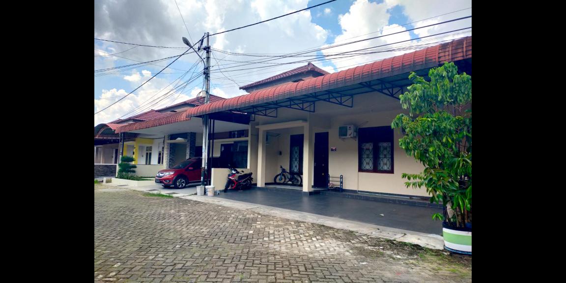 Rumah Pondok Pelangi, Pontianak, Kalimantan Barat Rumah Pondok Pelangi, Pontianak, Kalimantan Barat
