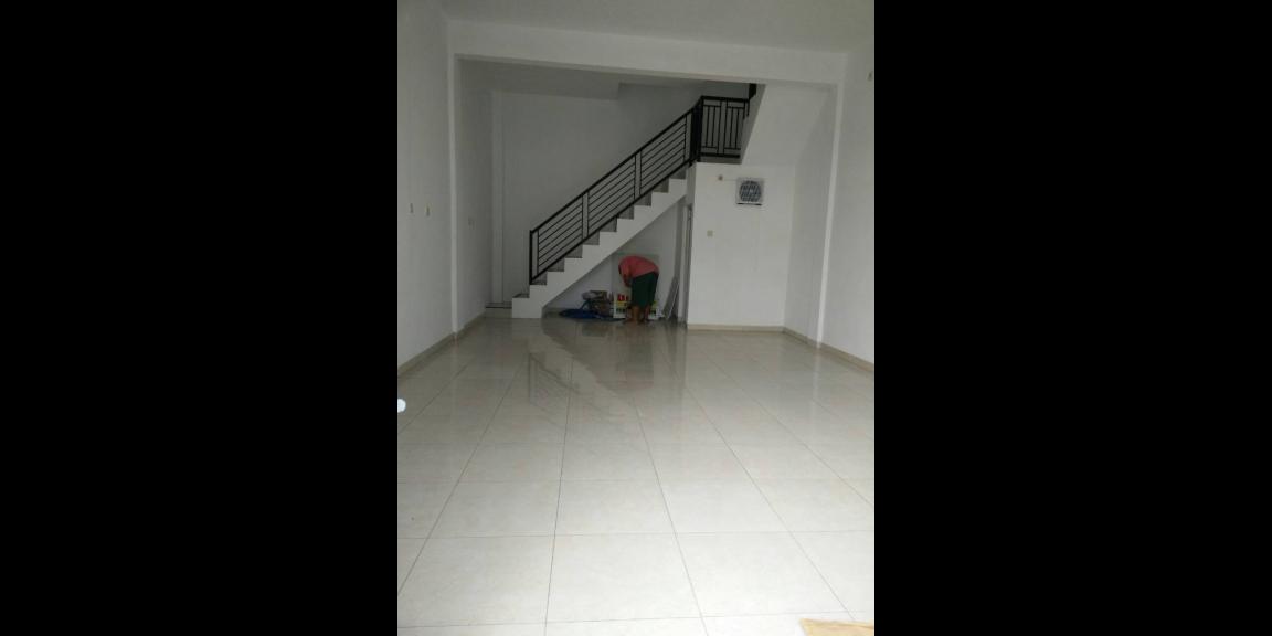 Jual 2 Unit Ruko Bagus di Jalan Trunojoyo Kota Kediri Jual 2 Unit Ruko Bagus di Jalan Trunojoyo Kota Kediri