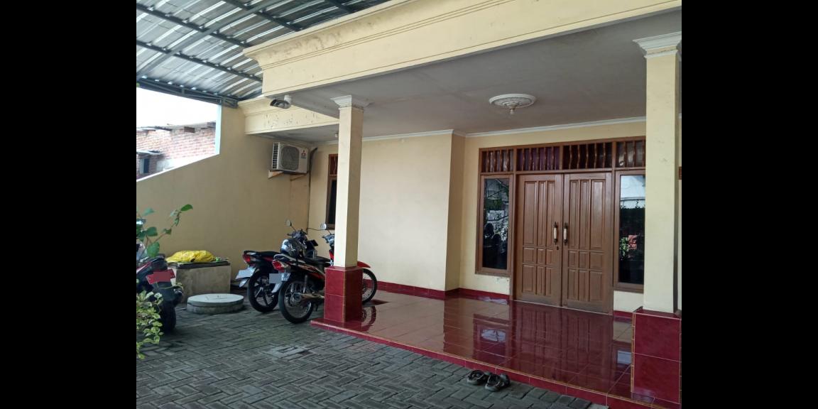 Jual Cepat Rumah Luas Siap Huni daerah Sedati Gede Sidoarjo Jual Cepat Rumah Luas Siap Huni daerah Sedati Gede Sidoarjo