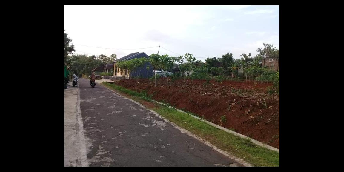 Jual Tanah 2300m2 Bonus Rumah Karanganyar Jual Tanah 2300m2 Bonus Rumah Karanganyar