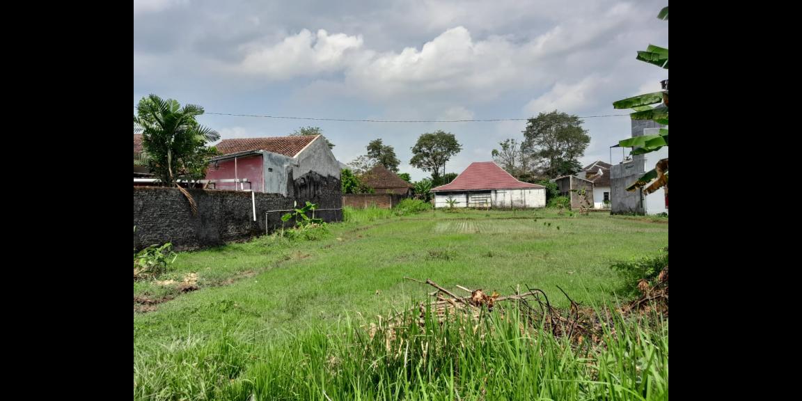 Dijual Tanah 400m² Dekat Alun- Alun Karanganyar Kota Dijual Tanah 400m² Dekat Alun- Alun Karanganyar Kota