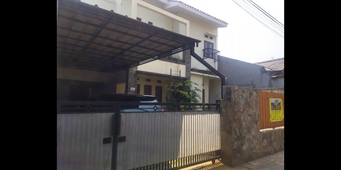 Rumah BU 3 Lt Siap Huni Bisa Cash Tempo di Cijantung Rumah BU 3 Lt Siap Huni Bisa Cash Tempo di Cijantung