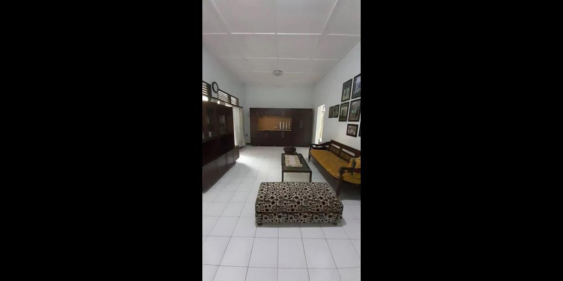 Jual segera Rumah cocok untuk Kos, dekat kampus area olahraga Jual segera Rumah cocok untuk Kos, dekat kampus area olahraga