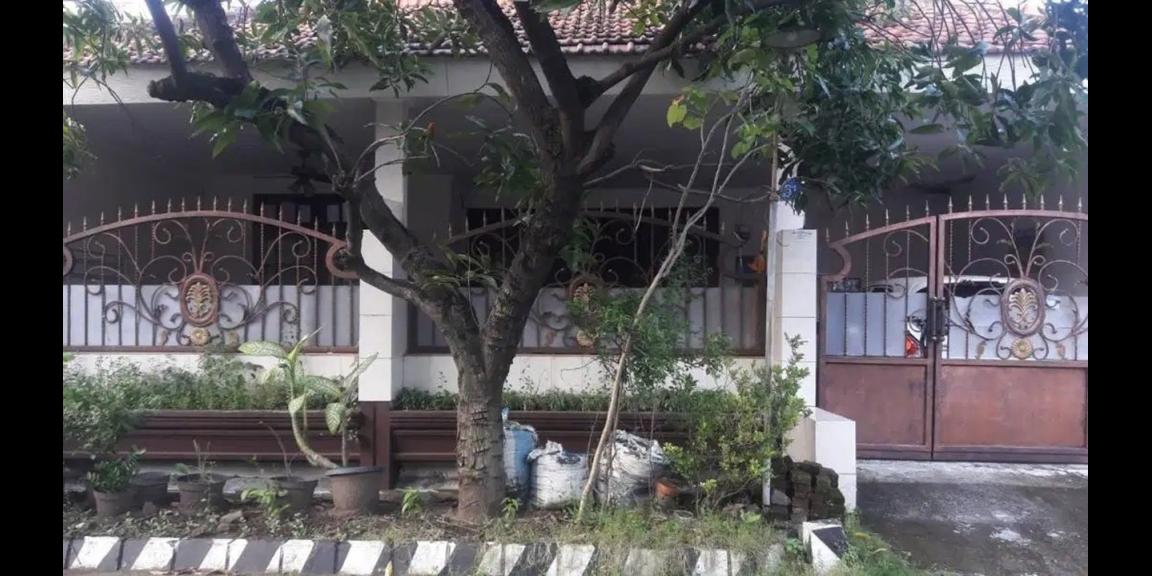 Jual Rumah Siap Huni di Rungkut Asri Timur Kota Surabaya Jual Rumah Siap Huni di Rungkut Asri Timur Kota Surabaya