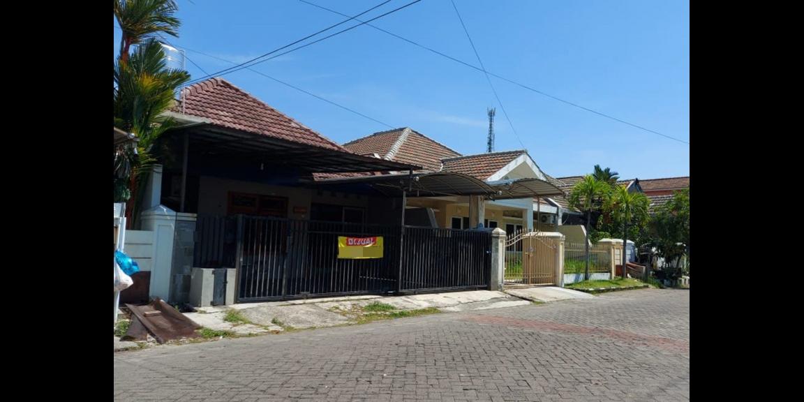 Rumah Bagus di Nirwana Eksekutif SHM daerah Wonorejo Rumah Bagus di Nirwana Eksekutif SHM daerah Wonorejo