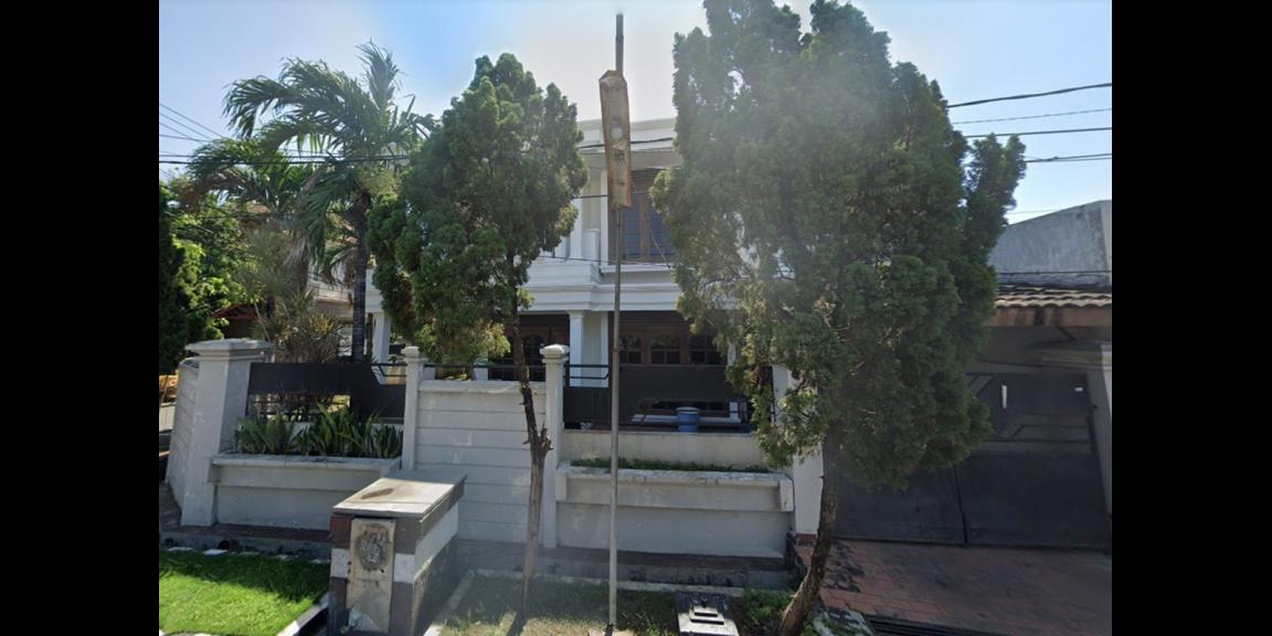 Rumah Mewah 2 Lantai di Kutisari Selatan Kota Surabaya Rumah Mewah 2 Lantai di Kutisari Selatan Kota Surabaya