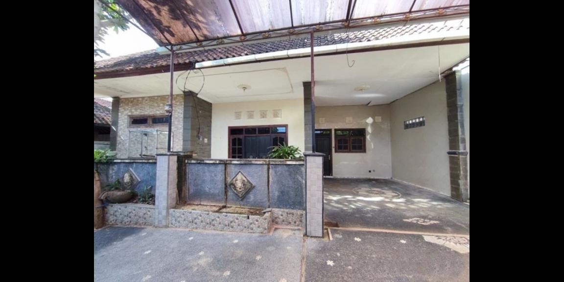 Jual Rumah Kost Kosong di Giri Puspa Kuta Selatan Jual Rumah Kost Kosong di Giri Puspa Kuta Selatan