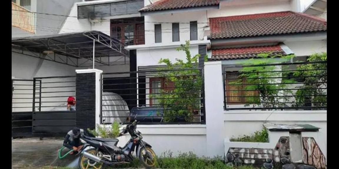 Rumah Semolowaru Sangat Bagus di Klampis Semolo Tengah Rumah Semolowaru Sangat Bagus di Klampis Semolo Tengah