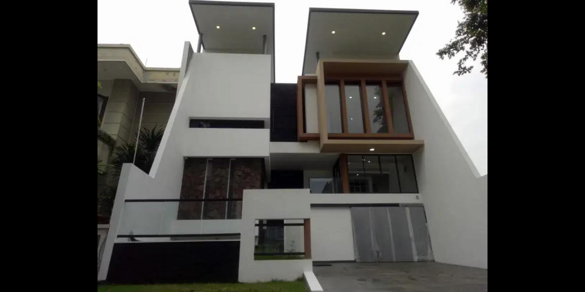 Jual Rumah San Diego Minimalis 3 Lantai Kawasan Pakuwon City Jual Rumah San Diego Minimalis 3 Lantai Kawasan Pakuwon City