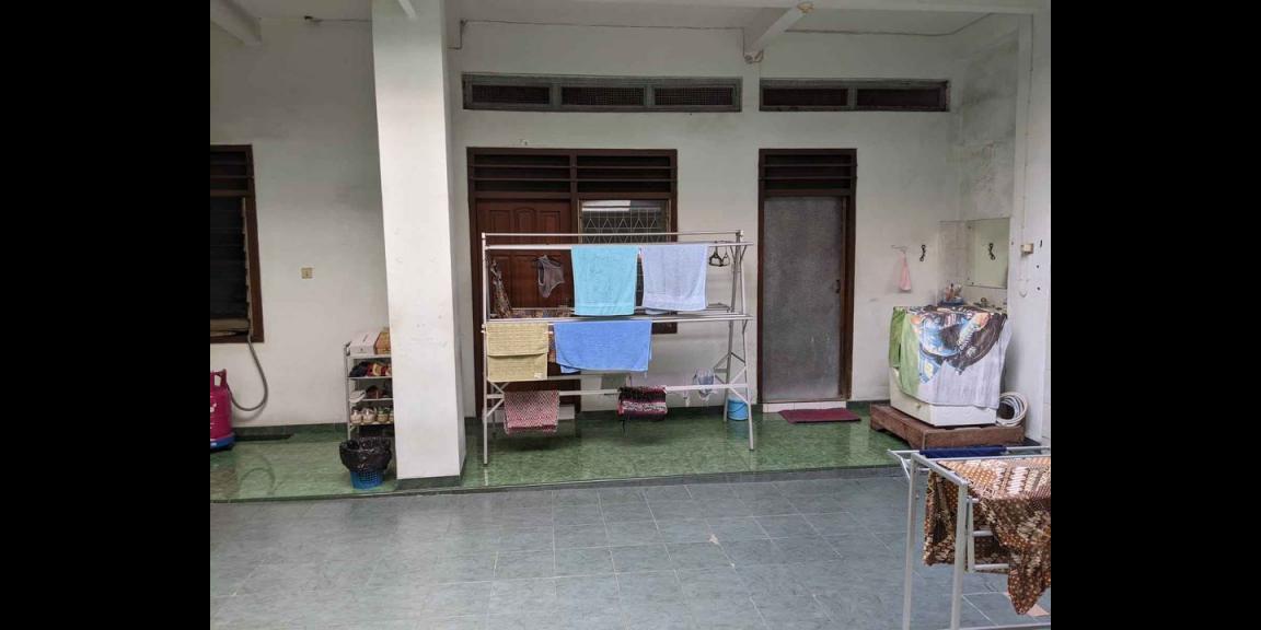 Rumah Siap Huni Super Strategis Sukomanunggal Surabaya Rumah Siap Huni Super Strategis Sukomanunggal Surabaya