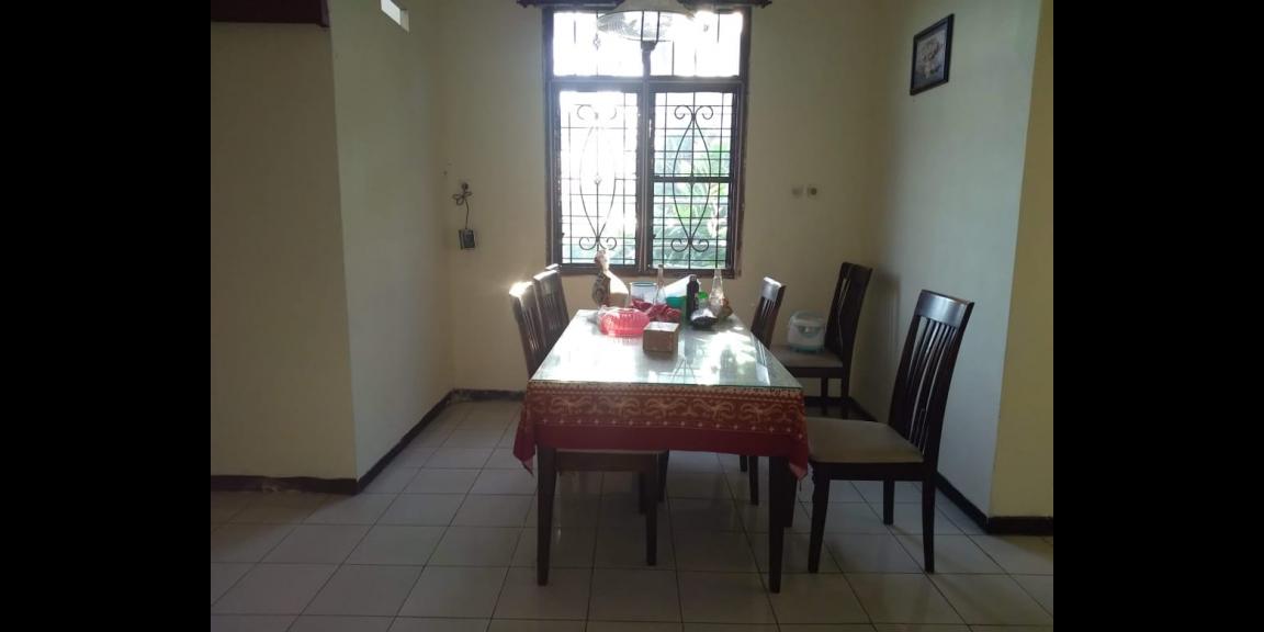 Kost Aktif 20 Kamar Full Penguni dekat ITS dan Universitas hangtuah Kost Aktif 20 Kamar Full Penguni dekat ITS dan Universitas hangtuah