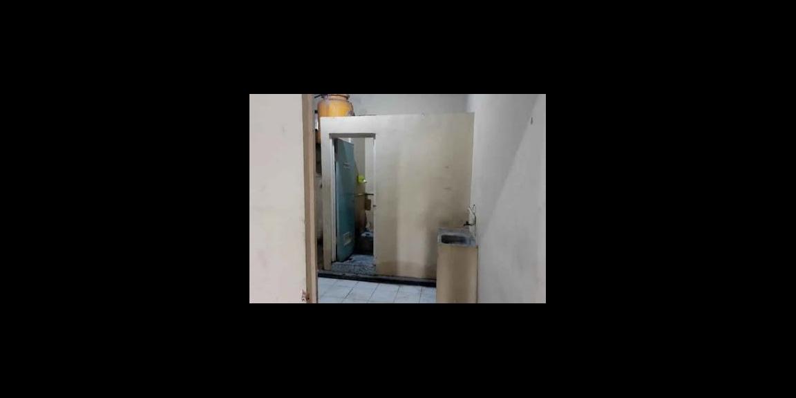 Disewakan Murah Ruko Nol Jalan Raya Lokasi Jambangan Surabaya Selatan Disewakan Murah Ruko Nol Jalan Raya Lokasi Jambangan Surabaya Selatan