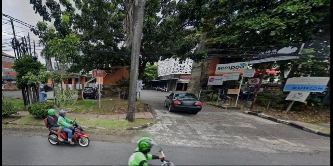 Jual 2 Ruko Gandeng 3 Lantai di Denpasar Selatan Harga dibawah 6M Jual 2 Ruko Gandeng 3 Lantai di Denpasar Selatan Harga dibawah 6M