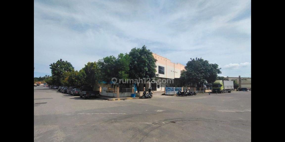 Jual Gudang 2 Unit 2 Lantai di Batu Ampar Batam Harga Murah dibawah 9M Jual Gudang 2 Unit 2 Lantai di Batu Ampar Batam Harga Murah dibawah 9M