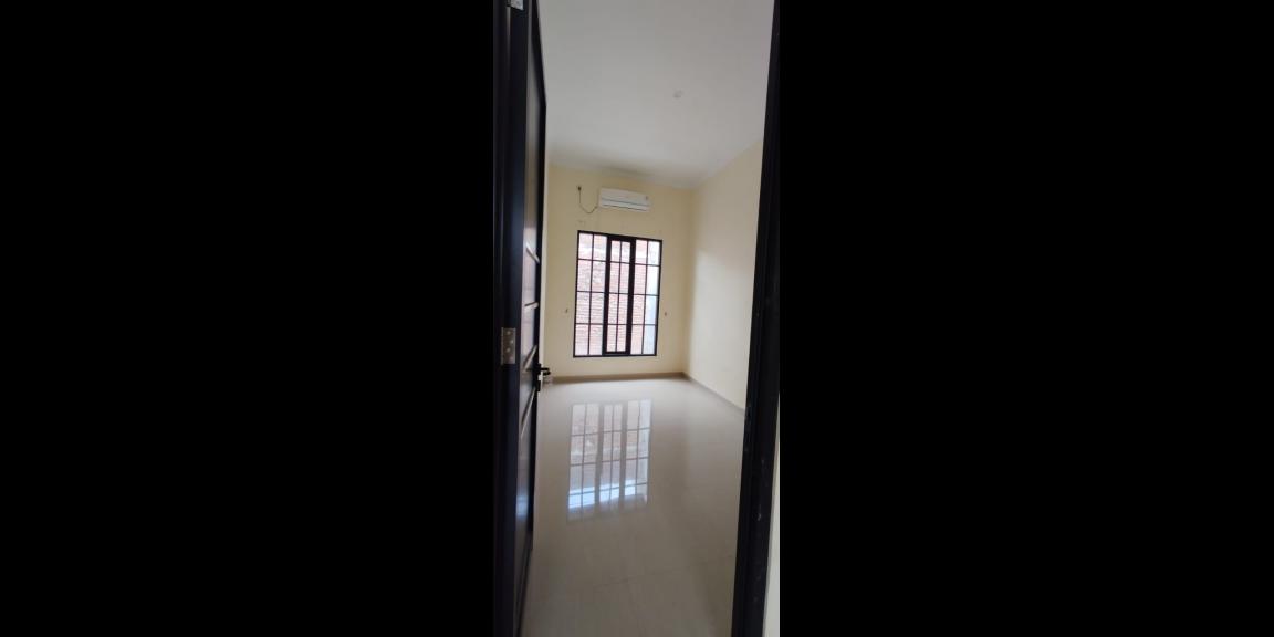 ‼️JUAL CEPAT FREE All Biaya²‼️ Rumah second like New Lokasi Kalilom Kedinding Kenjeran SUrabaya Utara ‼️JUAL CEPAT FREE All Biaya²‼️ Rumah second like New Lokasi Kalilom Kedinding Kenjeran SUrabaya Utara