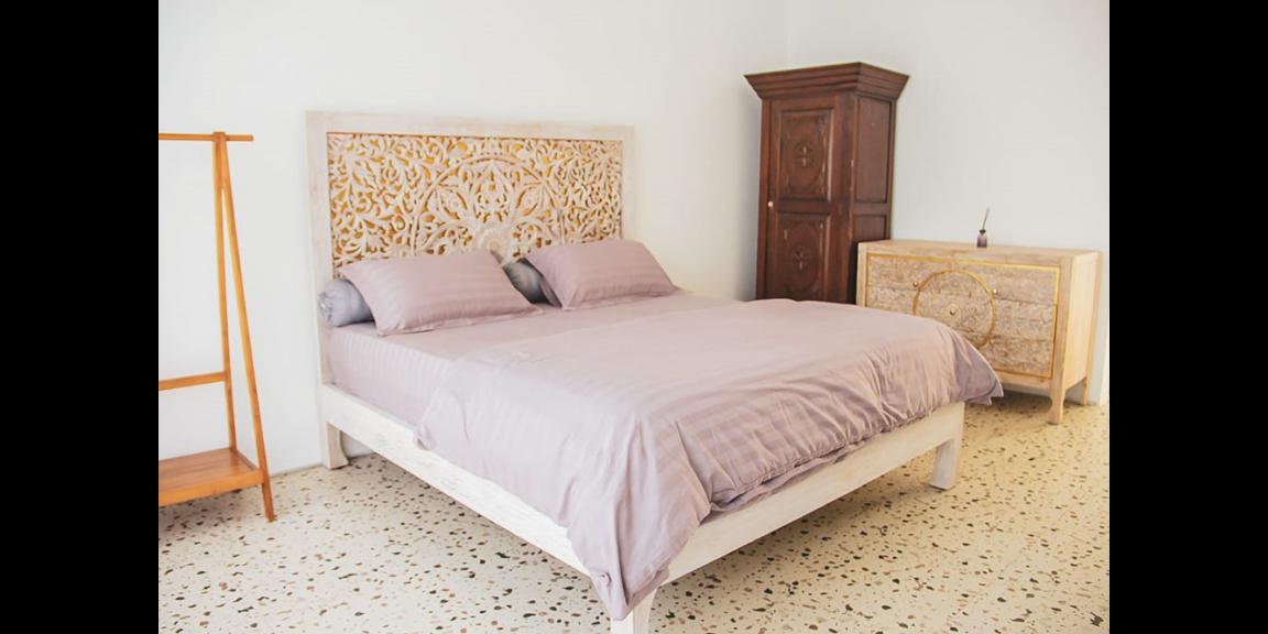 RUMAH MODERN BEACH HOUSE DENGAN SWIMMING POOL DI RESORT DAGO PAKAR BANDUNG RUMAH MODERN BEACH HOUSE DENGAN SWIMMING POOL DI RESORT DAGO PAKAR BANDUNG