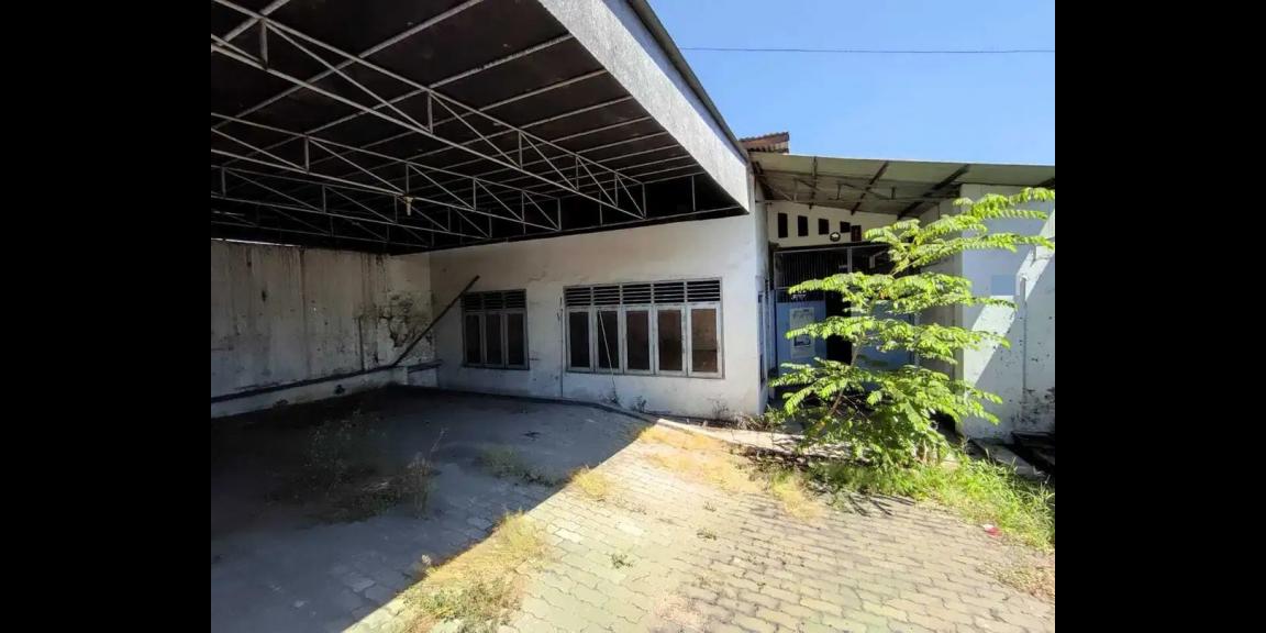 Jual Gudang Kosong Strategis di Jalan Raya Mastrip Surabaya Jual Gudang Kosong Strategis di Jalan Raya Mastrip Surabaya