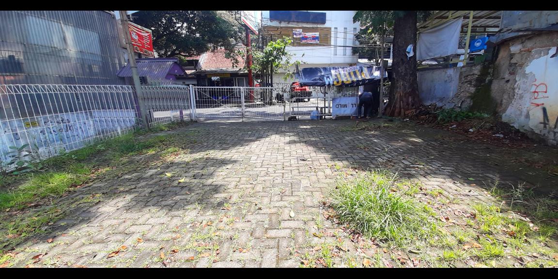 RUMAH HITUNG TANAH MAIN ROAD CIHAMPELAS BANDUNG RUMAH HITUNG TANAH MAIN ROAD CIHAMPELAS BANDUNG