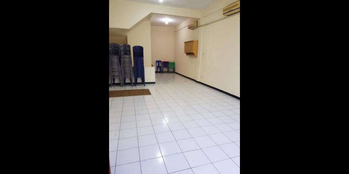 Jual Ruko 3 Lantai Strategis Kawasan Klampis Jaya Surabaya Jual Ruko 3 Lantai Strategis Kawasan Klampis Jaya Surabaya