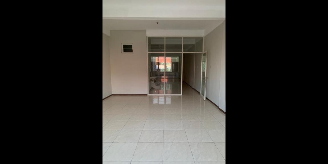 Jual Ruko Kosong 3 Lantai Daerah Dharmahusada Gubeng Jual Ruko Kosong 3 Lantai Daerah Dharmahusada Gubeng