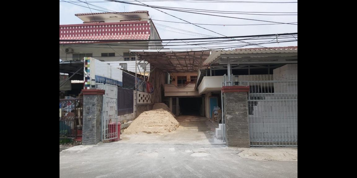 Rumah dan Ruko Hitung Tanah Daerah Pesanggrahan Kota Jakarta Selatan Rumah dan Ruko Hitung Tanah Daerah Pesanggrahan Kota Jakarta Selatan